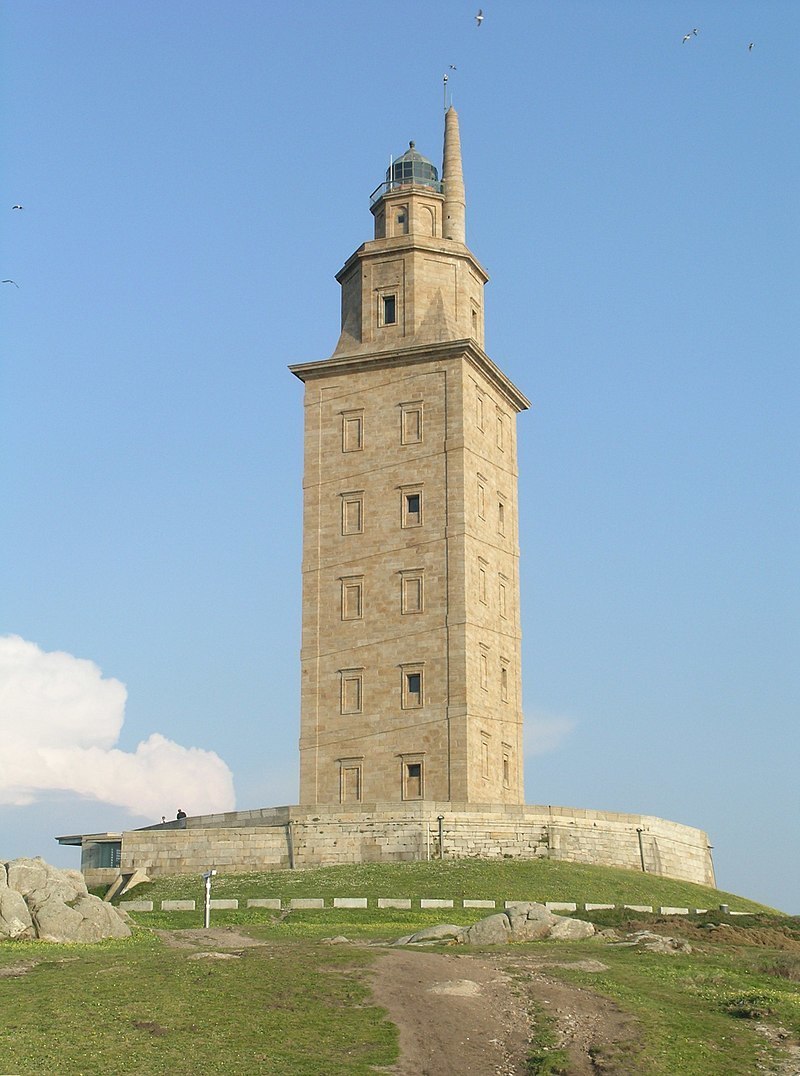 アレクサンドリアの大灯台を参考にして皇帝トラヤヌスにより建造か再建された灯台 ローマ皇帝ガリエヌス 悲劇の改革皇帝